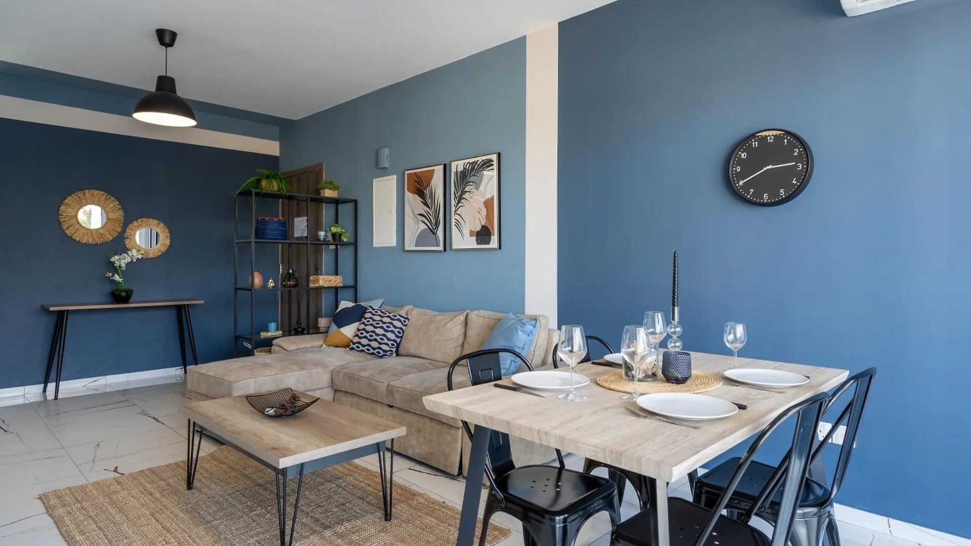 Apartment Aneto Spiti 2-Br Apt In Larnaca.